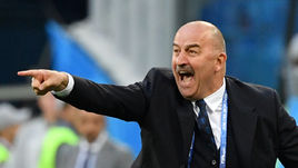 Вторник. Санкт-Петербург. Россия - Египет - 3:1. Станислав ЧЕРЧЕСОВ.