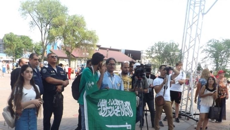 Болельщики Саудовской Аравии в Ростове-на-Дону. Болельщики Саудовской Аравии в Ростове-на-Дону.