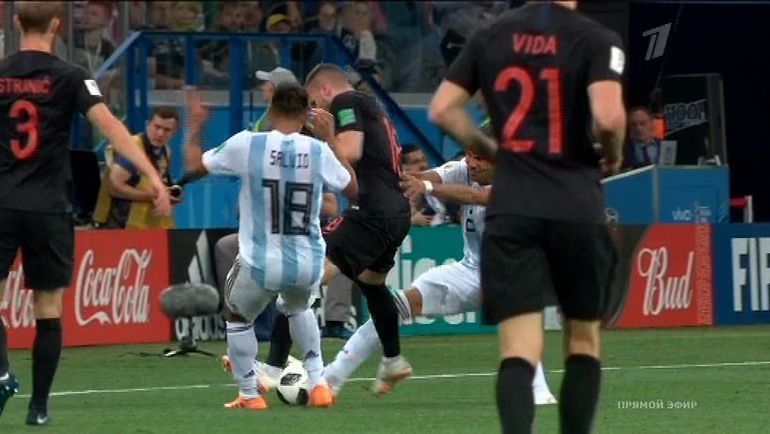 39-я минута матча Аргентина - Хорватия. 39-я минута матча Аргентина - Хорватия.