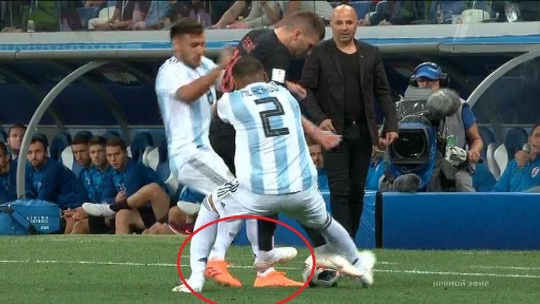39-я минута матча Аргентина - Хорватия. 39-я минута матча Аргентина - Хорватия.