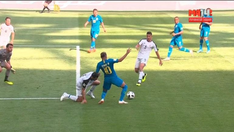 78-я минута матча Бразилия - Коста-Рика. 78-я минута матча Бразилия - Коста-Рика.