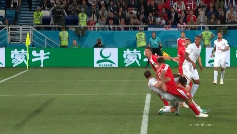 66-я минута матча Сербия - Швейцария. 66-я минута матча Сербия - Швейцария.