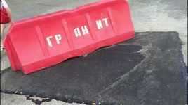 Провал в Нижнем. В нем делали селфи аргентинцы