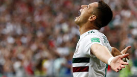 Суббота. Ростов-на-Дону. Корея - Мексика - 1:2. Хавьер ЭРНАНДЕС.