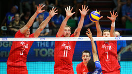 Не стали раскрывать карты. Россия проиграла Франции