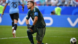 Понедельник. Самара. Уругвай - Россия - 3:0. Разочарование Игоря АКИНФЕЕВА.