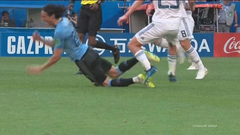 36-я минута матча Уругвай - Россия. 36-я минута матча Уругвай - Россия.