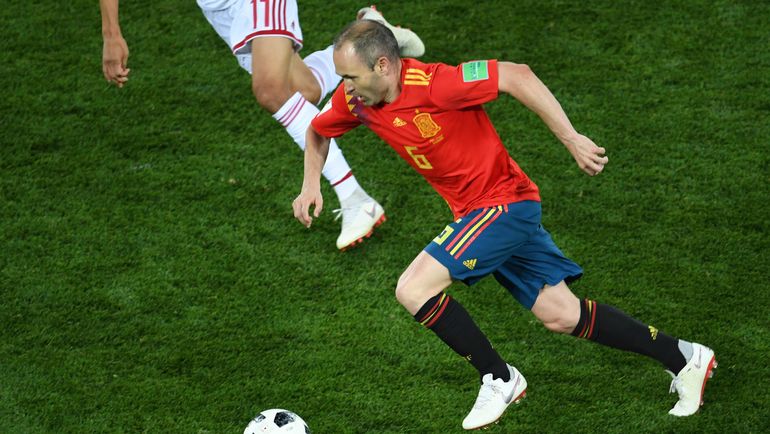 Андрес ИНЬЕСТА в атаке. Фото AFP Андрес ИНЬЕСТА в атаке. Фото AFP