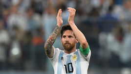 Вторник. Санкт-Петербург. Нигерия - Аргентина - 1:2. Лионель МЕССИ после матча.