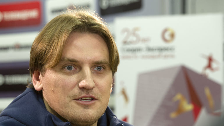 Дмитрий БУЛЫКИН. Фото media.footballforfriendship.com Дмитрий БУЛЫКИН. Фото media.footballforfriendship.com