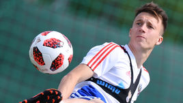 Четверг. Новогорск. Александр ГОЛОВИН вместе со сборной готовится к матчу 1/8 финала ЧМ-2018 с Испанией.