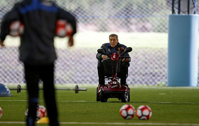 Оскар ТАБАРЕС. Оскар ТАБАРЕС.