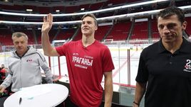 Андрей СВЕЧНИКОВ.