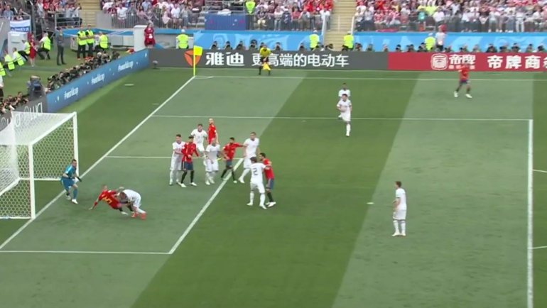 Испания - Россия: первый гол. Испания - Россия: первый гол.