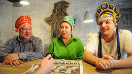 Те самые жевуны с фастфудом