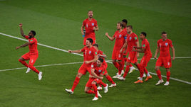 3 июля. Москва. Колумбия - Англия - 1:1, пенальти - 3:4. Игроки английской сборной празднуют победу в матче.