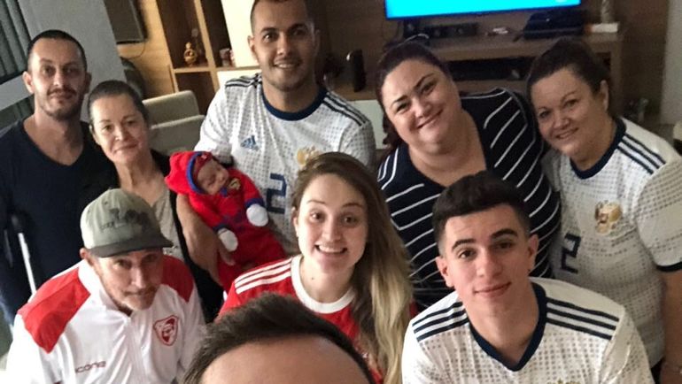 Семья Мариу ФЕРНАНДЕСА. Семья Мариу ФЕРНАНДЕСА.