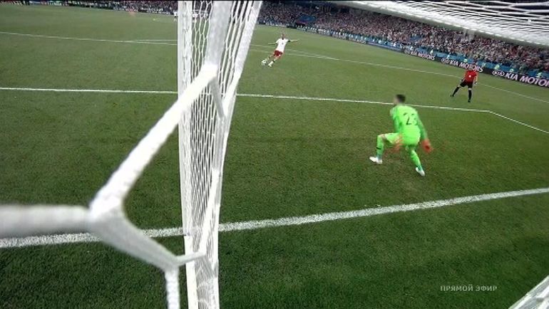 Так Даниэль Субашич отразил один из трех пенальти в серии после матча Хорватии с Данией. Так Даниэль Субашич отразил один из трех пенальти в серии после матча Хорватии с Данией.
