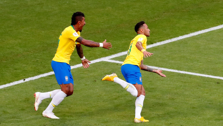 ПАУЛИНЬЮ и НЕЙМАР. Фото REUTERS ПАУЛИНЬЮ и НЕЙМАР. Фото REUTERS