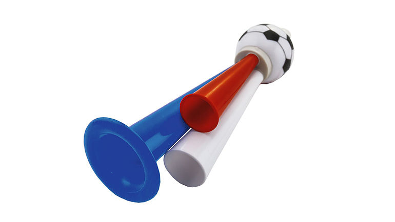 Рожок болельщика тройной, 50 рублей. Рожок болельщика тройной, 50 рублей.