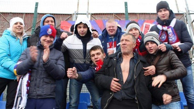 ВИТЕК (в центре). ВИТЕК (в центре).