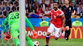 Суббота. Сочи. Россия - Хорватия - 2:2, пенальти - 3:4. Александр САМЕДОВ (№19).