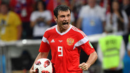 Алан Дзагоев завел болельщиков на фан-фесте