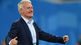 Главный тренер сборной Франции Дидье ДЕШАМ.