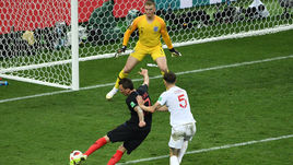 Среда. Москва. Хорватия – Англия – 2:1 д.в. 109-я минута. Победный удар Марио МАНДЖУКИЧА (№ 17).