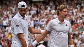 "Чемпионат мира закончился, а Андерсон и Изнер все играли..." Как соцсети реагировали на суперполуфинал