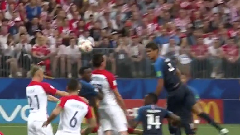 Франция - Хорватия: гол на 18-й минуте. Франция - Хорватия: гол на 18-й минуте.