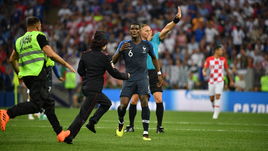 Сегодня. Москва. Франция - Хорватия. Прорыв на поле.