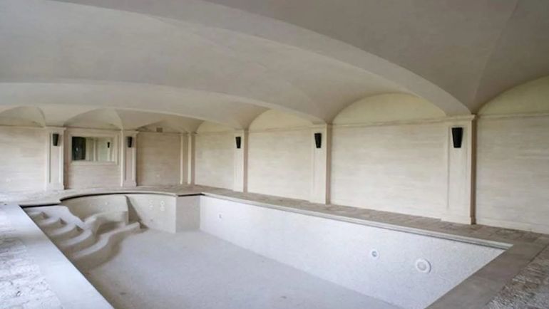 Бассейн в доме Роналду в Турине. Фото Clarin Бассейн в доме Роналду в Турине. Фото Clarin