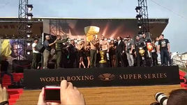 Гассиев и Усик показали одинаковый вес