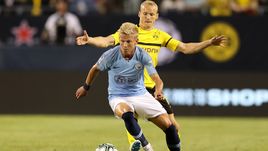 Зинченко фолит, Гетце забивает