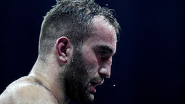 Суббота. Москва. Мурат ГАССИЕВ по очкам проиграл Александру Усику.