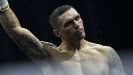 Александр УСИК.