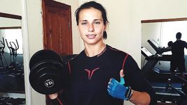 Получала 20 тысяч, попросила 50. Чем закончится скандал в женской команде?