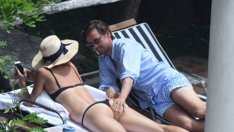 Мария ШАРАПОВА и Александр ГИЛКС. Фото TMZ Мария ШАРАПОВА и Александр ГИЛКС. Фото TMZ