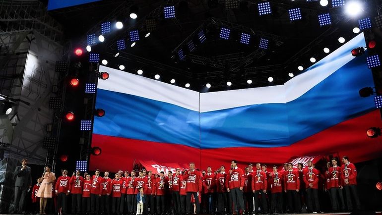 Сборная России на Манежной площади. Фото Сергей ФЕДОСЕЕВ, ФХР Сборная России на Манежной площади. Фото Сергей ФЕДОСЕЕВ, ФХР
