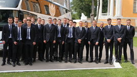 Суббота. Москва. Сборная России перед приемом в Министерстве спорта.