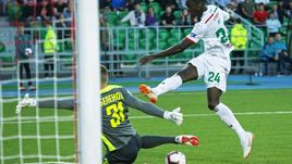 30 июля. Уфа. "Уфа" - "Локомотив" - 0:0. 15-я минута. ЭДЕР забивает гол, который судья не засчитает.