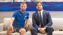 31 июля. Санкт-Петербург. Сергей СЕМАК (слева) и новый спортивный директор "Зенита" Хавьер РИБАЛТА.