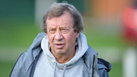 Главный тренер "Локомотива" Юрий СЕМИН.