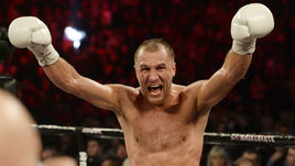 Брутальный крушитель. Лучшие бои Сергея Ковалева