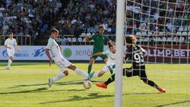 4 августа. Томск. "Томь" - "Зенит-2" - 1:0. Сибиряки оформили еще одну победу.