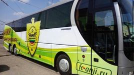 молодежная команда "Анжи" отправилась на матч с "Уфой" на автобусе.