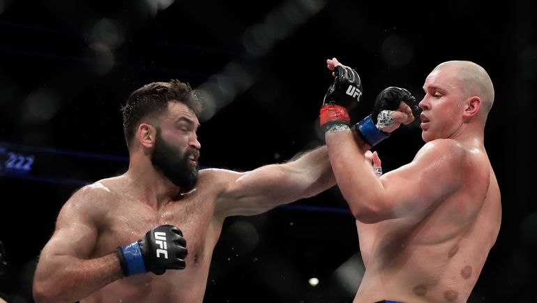 Андрей ОРЛОВСКИЙ (слева). Фото AFP Андрей ОРЛОВСКИЙ (слева). Фото AFP