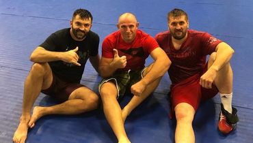 Андрей ОРЛОВСКИЙ, Алексей ОЛЕЙНИК и Виталий МИНАКОВ.