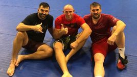 Андрей ОРЛОВСКИЙ, Алексей ОЛЕЙНИК и Виталий МИНАКОВ.